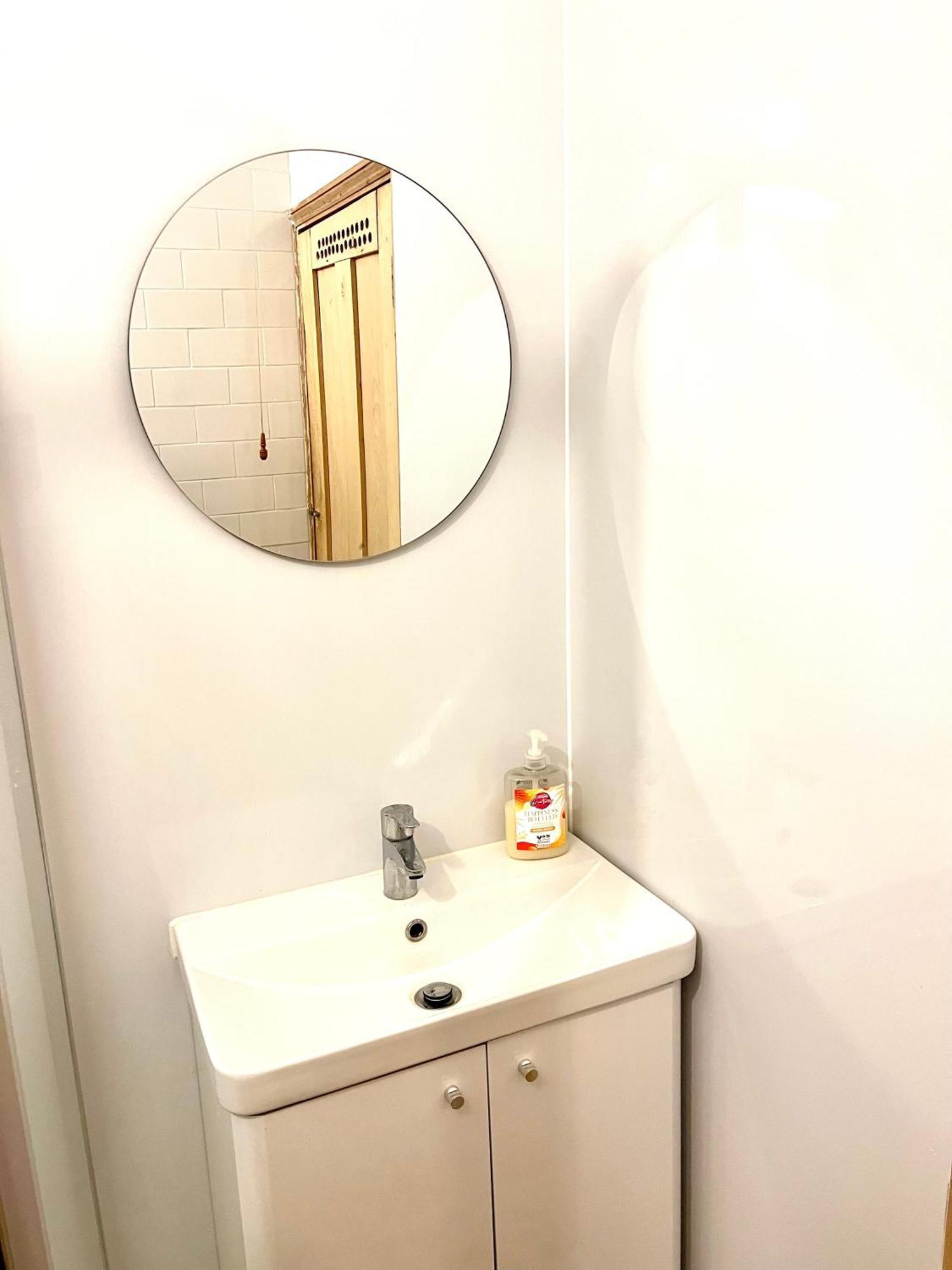 Central London Waterloo - Private Rooms In Shared Apartment Exterior foto